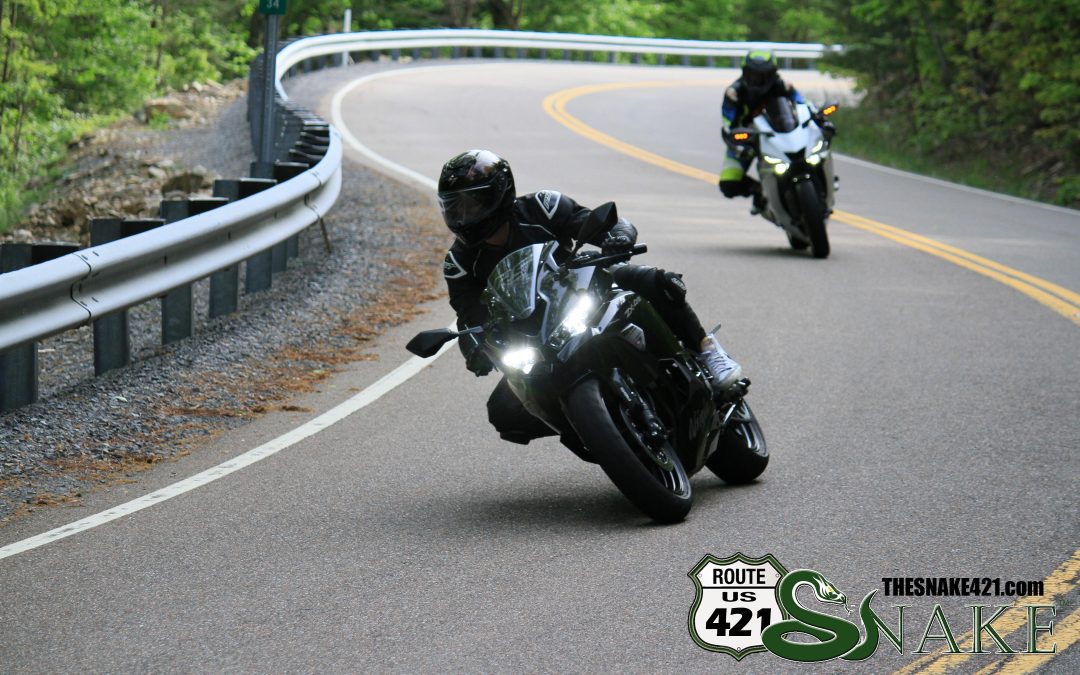 The Snake 421 Motorcycle Ride: A Thrilling Adventure for Riders